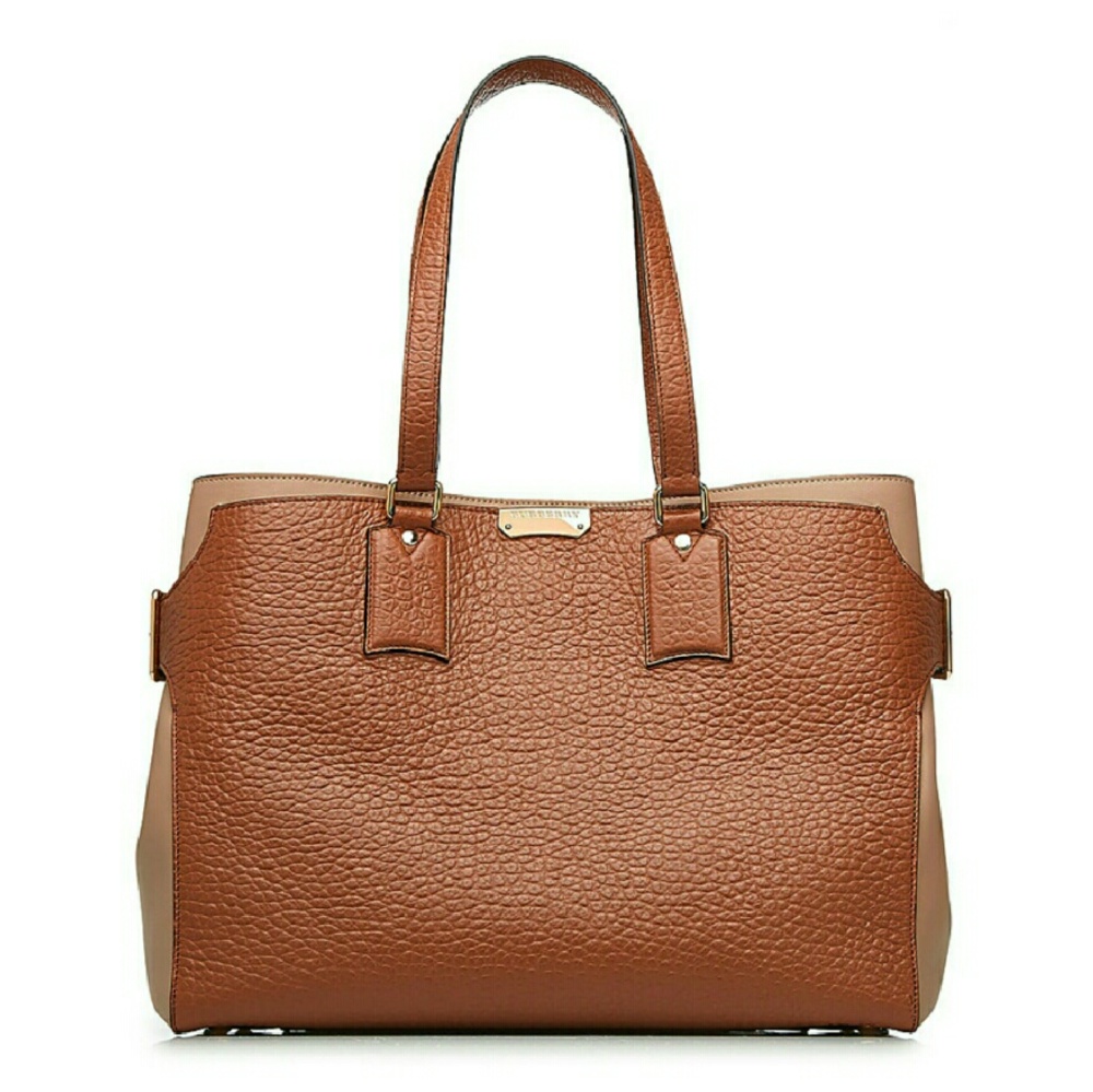 Burberry Large Signature Grain Tote
